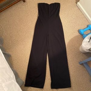 Lulu’s black strapless jumpsuit